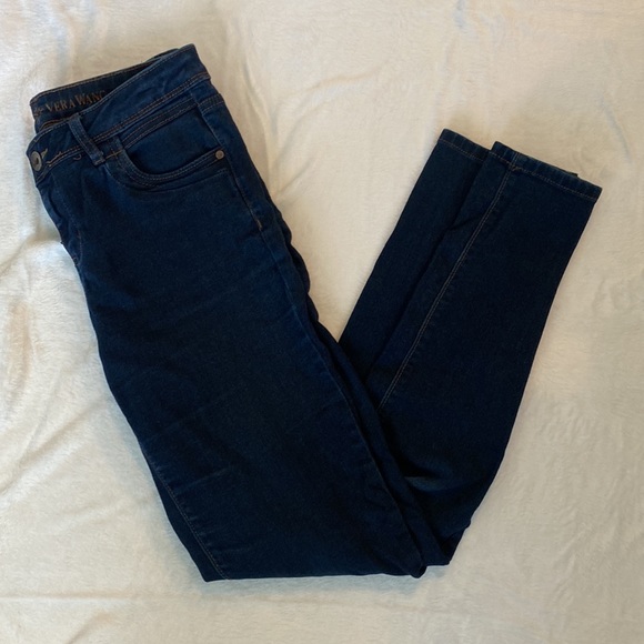 Simply Vera Vera Wang Skinny Dark Wash Jeans - Picture 4 of 7